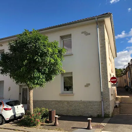 Lägenhet Metz Sud - A31 - Renove - 2 Ch - 80 M2 - Entre Nancy Et Luxembourg - Waves *