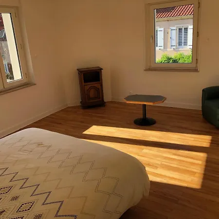 Metz Sud - A31 - Renove - 2 Ch - 80 M2 - Entre Nancy Et Luxembourg - Waves