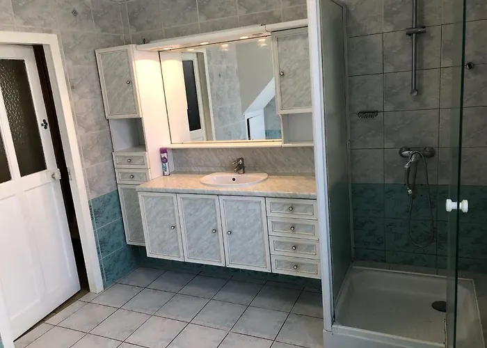 Metz Sud - A31 - Renove - 2 Ch - 80 M2 - Entre Nancy Et Luxembourg - Waves